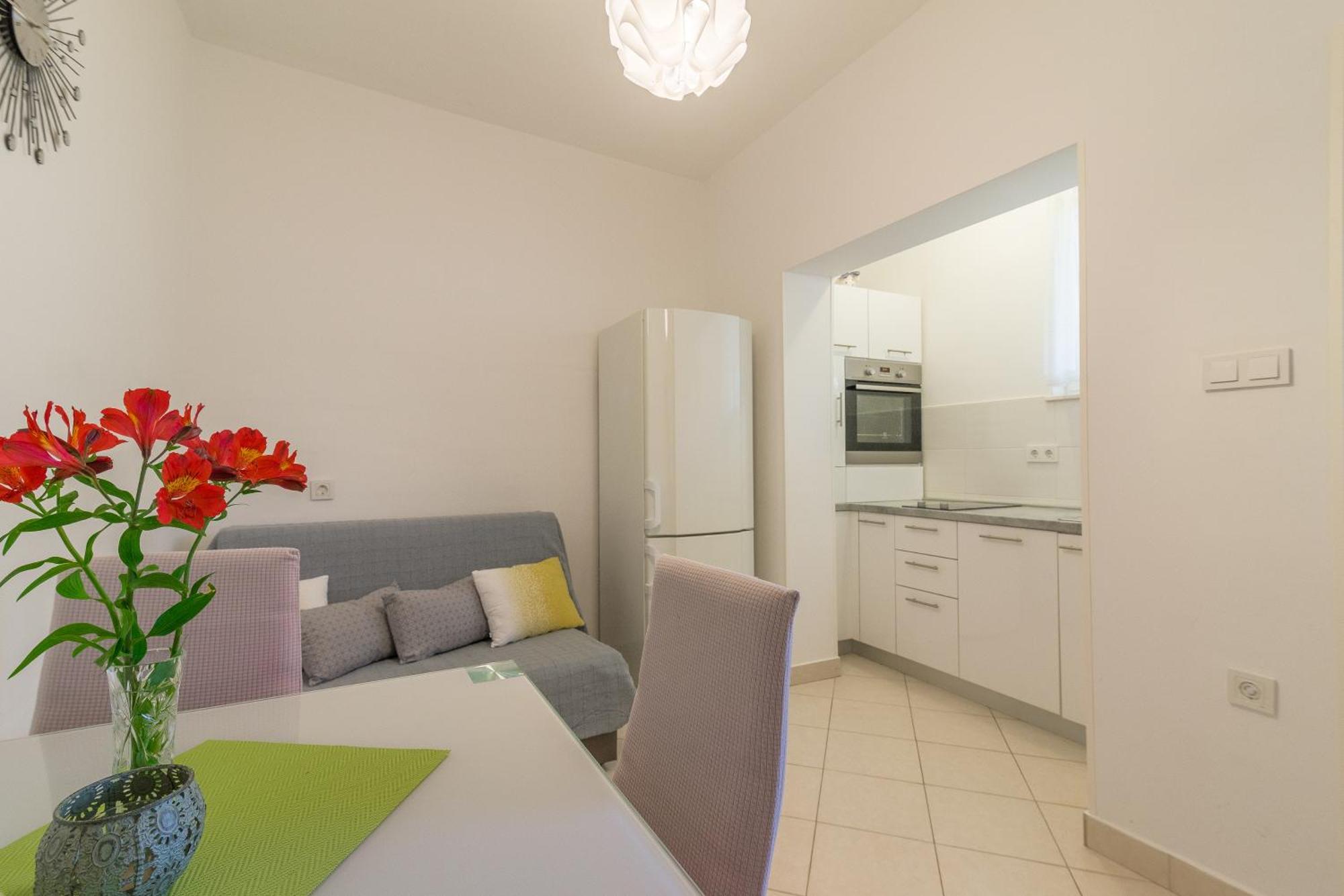 Apartments Tolic Biograd Na Moru Extérieur photo