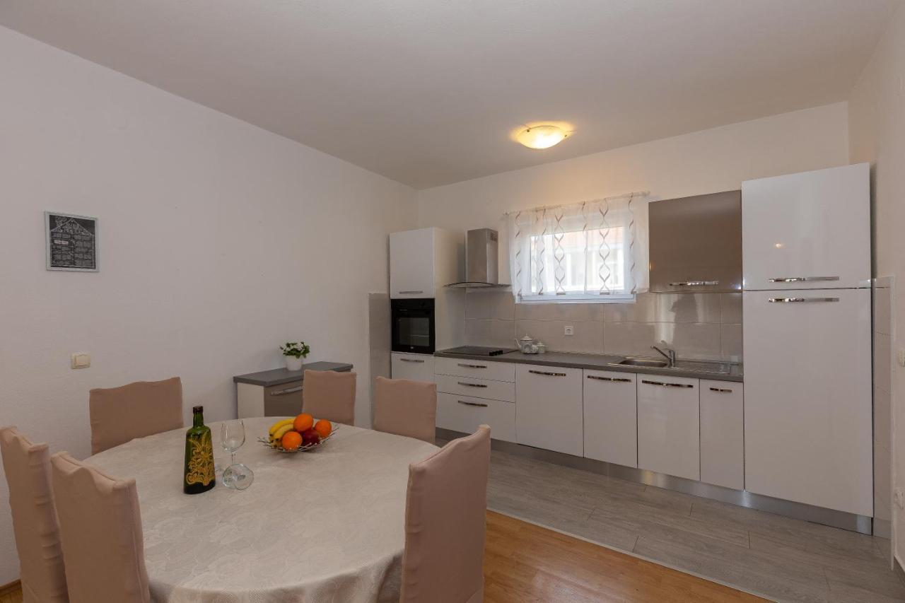 Apartments Tolic Biograd Na Moru Extérieur photo