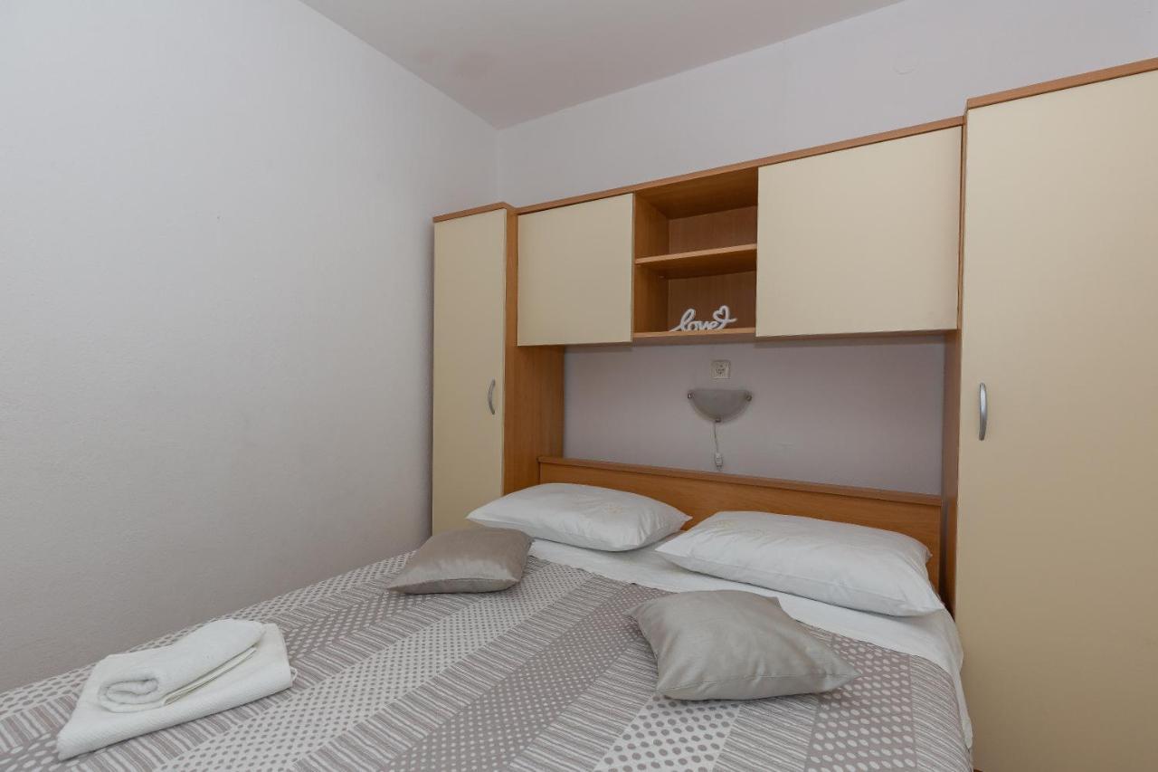 Apartments Tolic Biograd Na Moru Extérieur photo