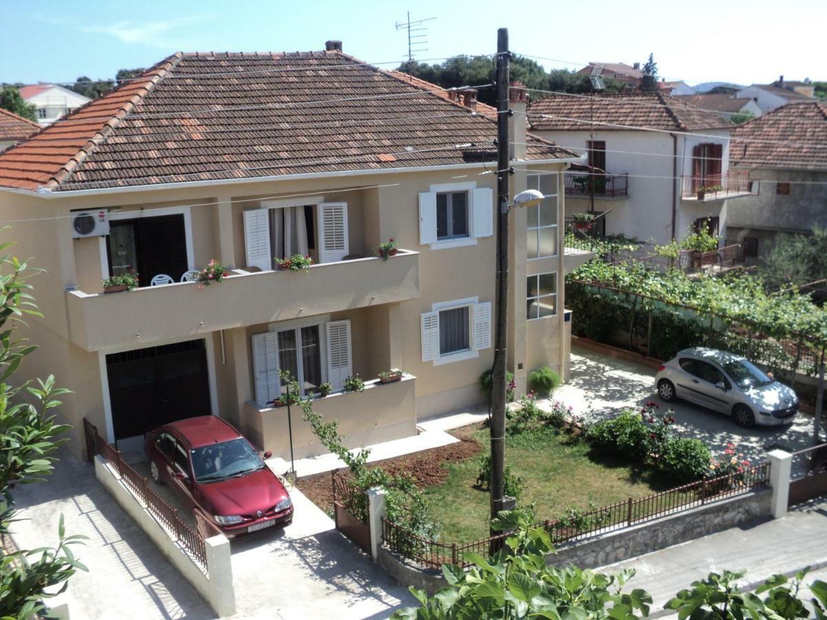 Apartments Tolic Biograd Na Moru Extérieur photo